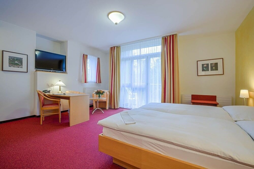 Фото Hotel Promenade