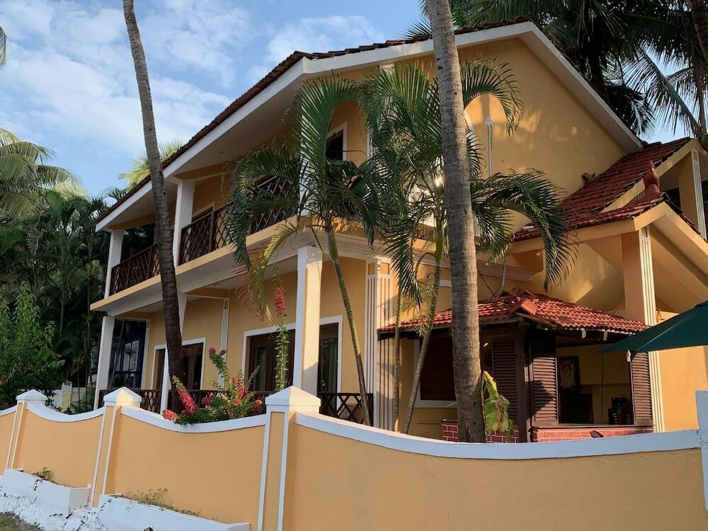 Фото Casa Candolim Beach Front