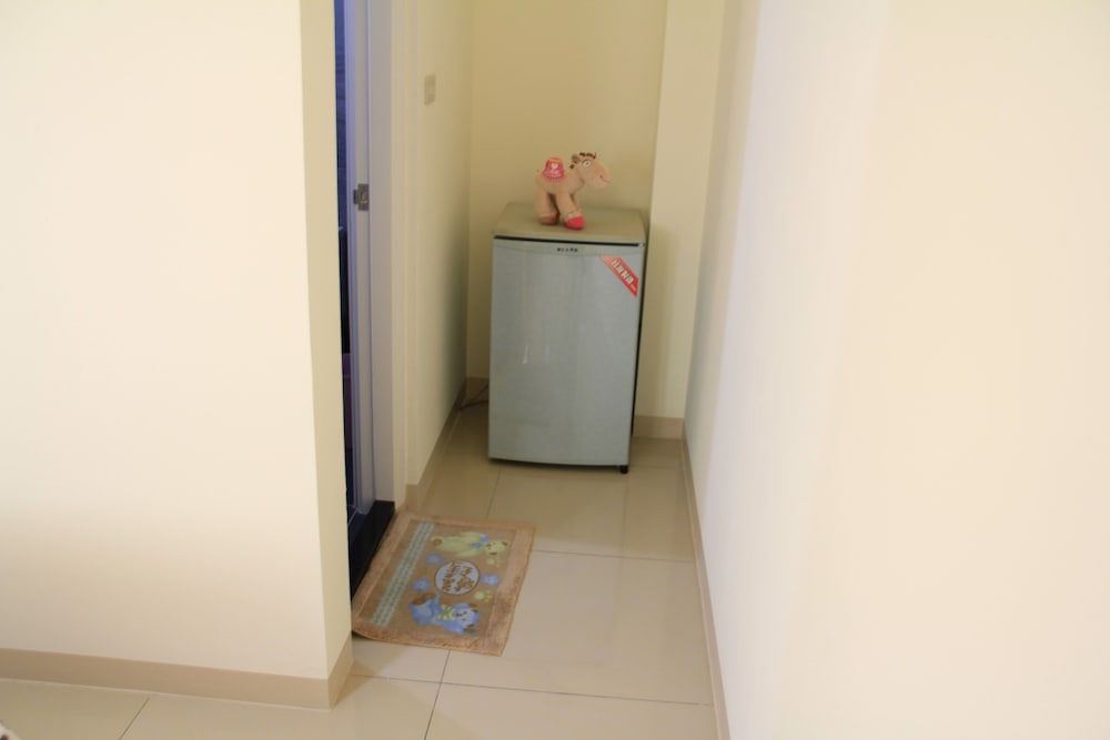 Фото Howj Hostel