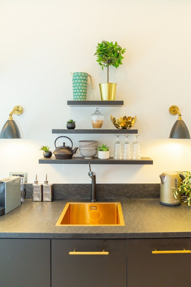 Фото Old Town House With Lush Private Garden