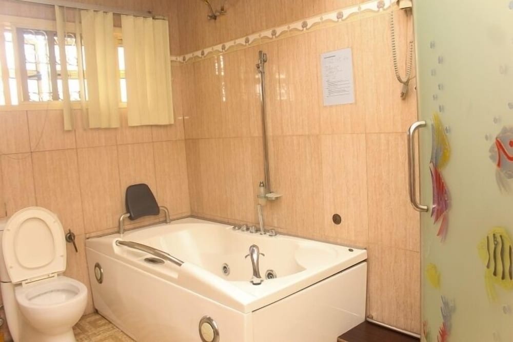 Фото Everyday Check Inn Limited