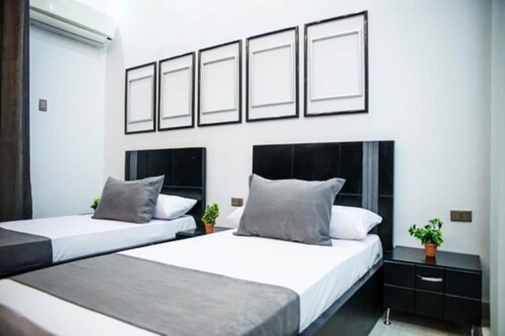 Фото Egyptian Night