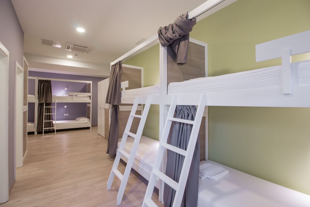 Фото Dandelion boutique hostel