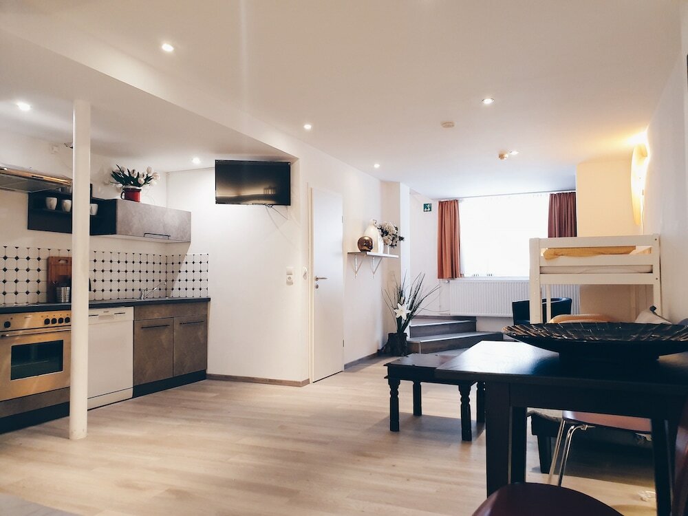 Фото Ford Apartment