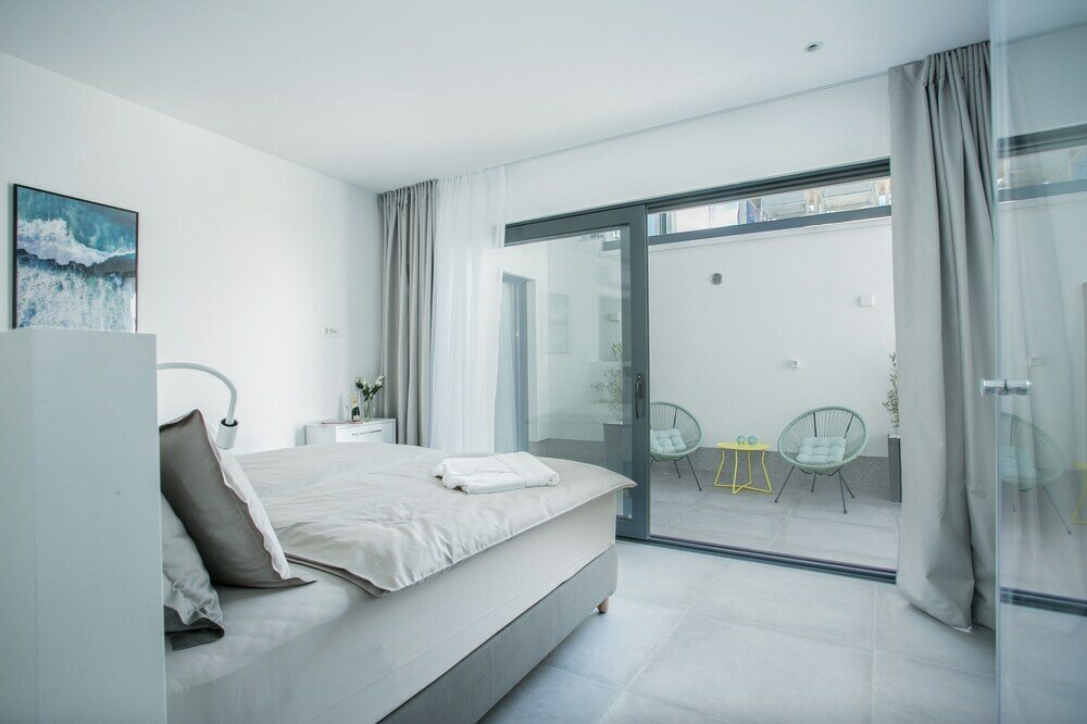 Фото The Olive Exclusive holiday home