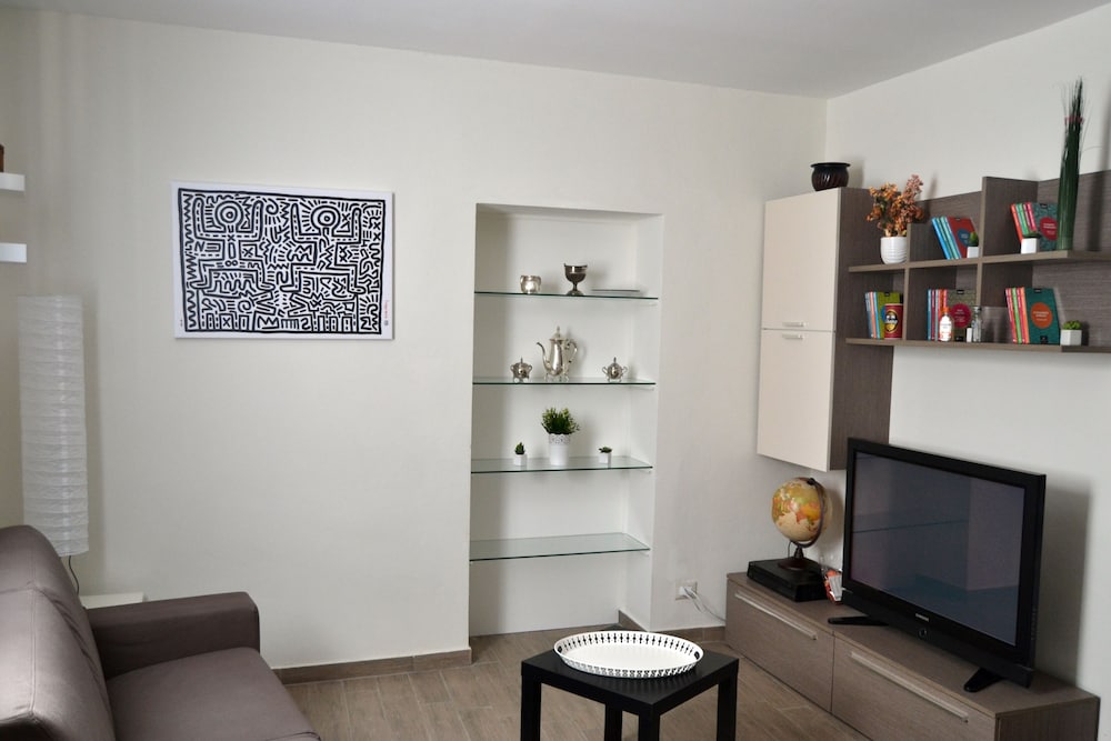 Фото Tukory - Flat For Rent - City Center Palermo