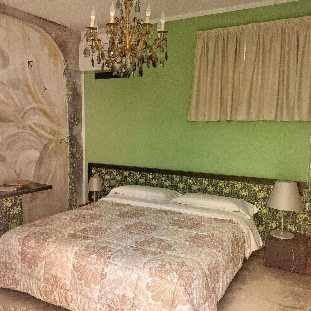 Фото Locanda Cortiletto d'Alba