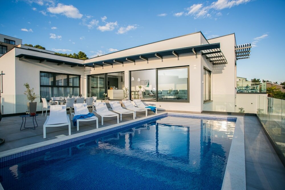 Фото The Olive Exclusive holiday home