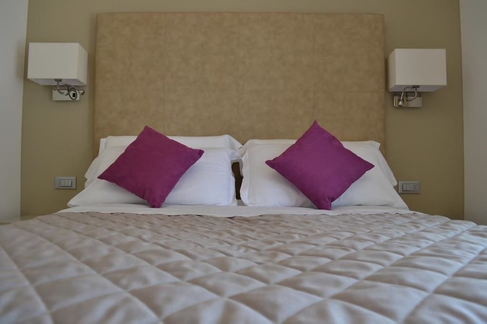 Фото Hotel Le Soleil