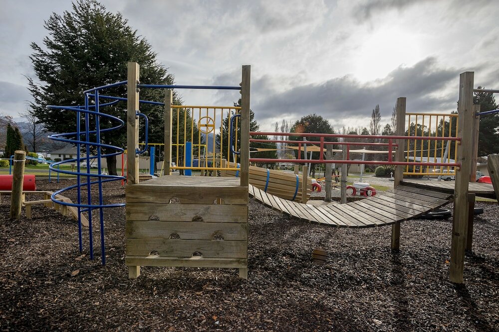 Фото Te Anau Lakeview Kiwi Holiday Park & Motels