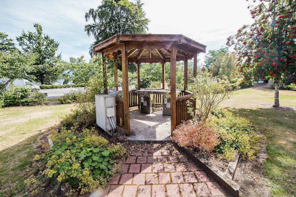 Фото Te Anau Lakeview Kiwi Holiday Park & Motels