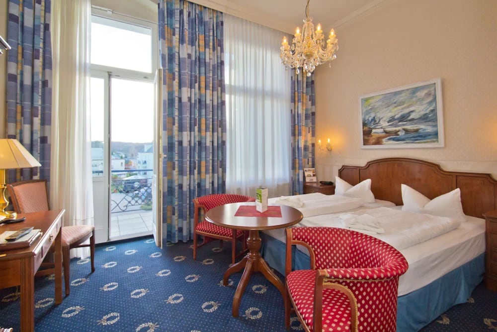 Фото Villa Esplanade mit Aurora