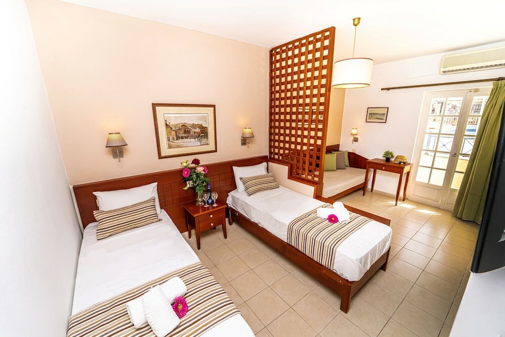 Фото Philoxenia Hotel & SPA