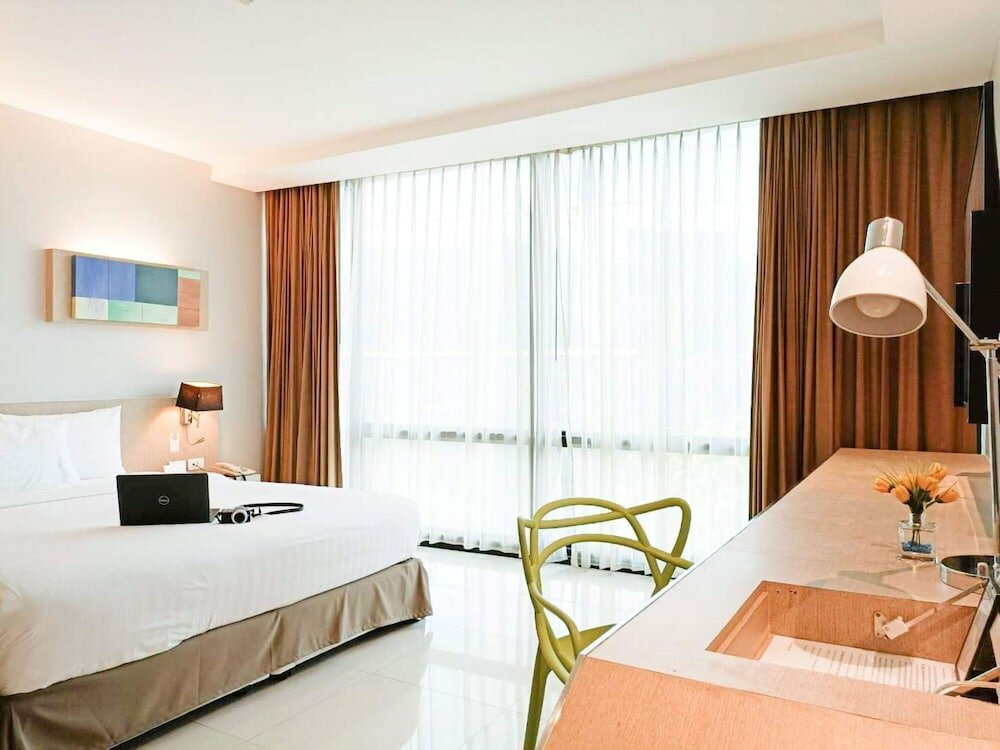 Фото Vic3 Bangkok Hotel