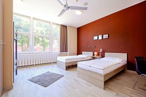 Хостел Plus Prague Hostel в Праге