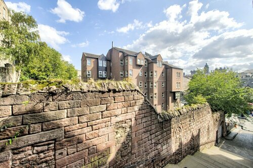 Гостиница Great Location! - Charming Apt by Edinburgh Castle в Эдинбурге