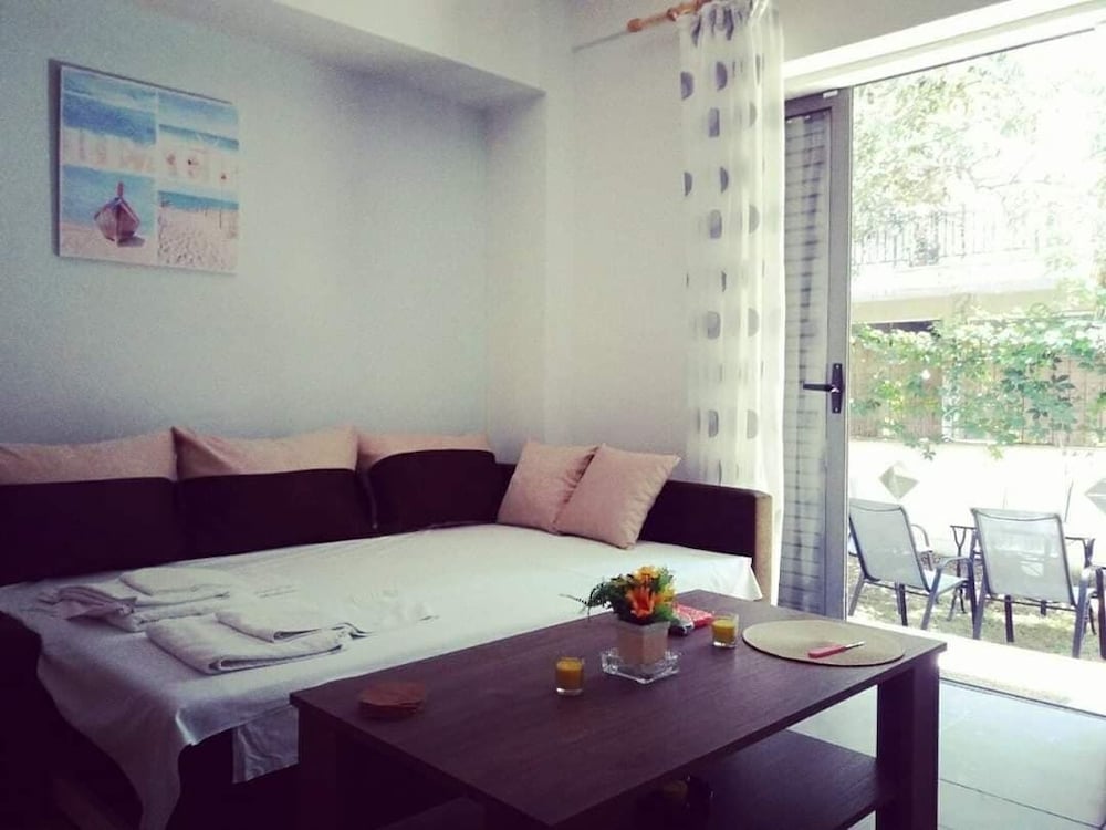 Фото Elizabeth Hotel