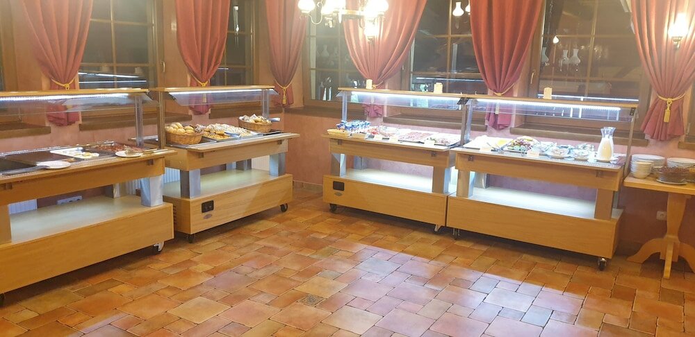 Фото Hotel Leyla