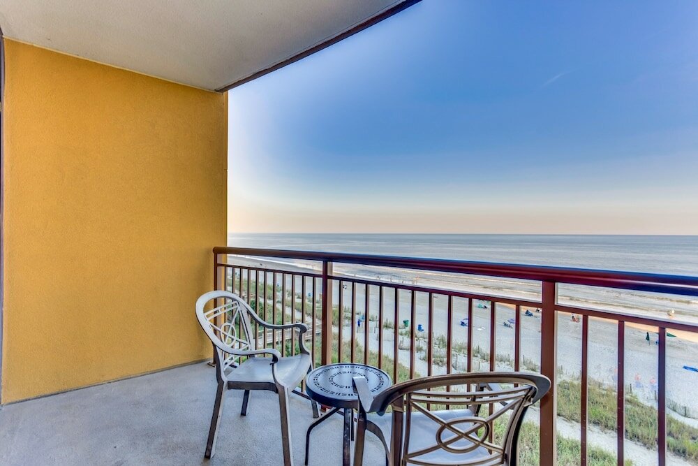 Фото Beachfront Anderson Condos by Hosteeva