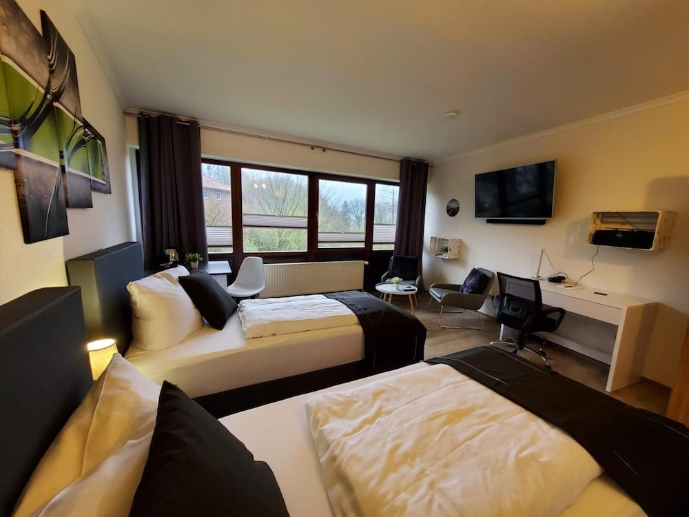 Фото Hotel Seeblick am Sankelmarker See