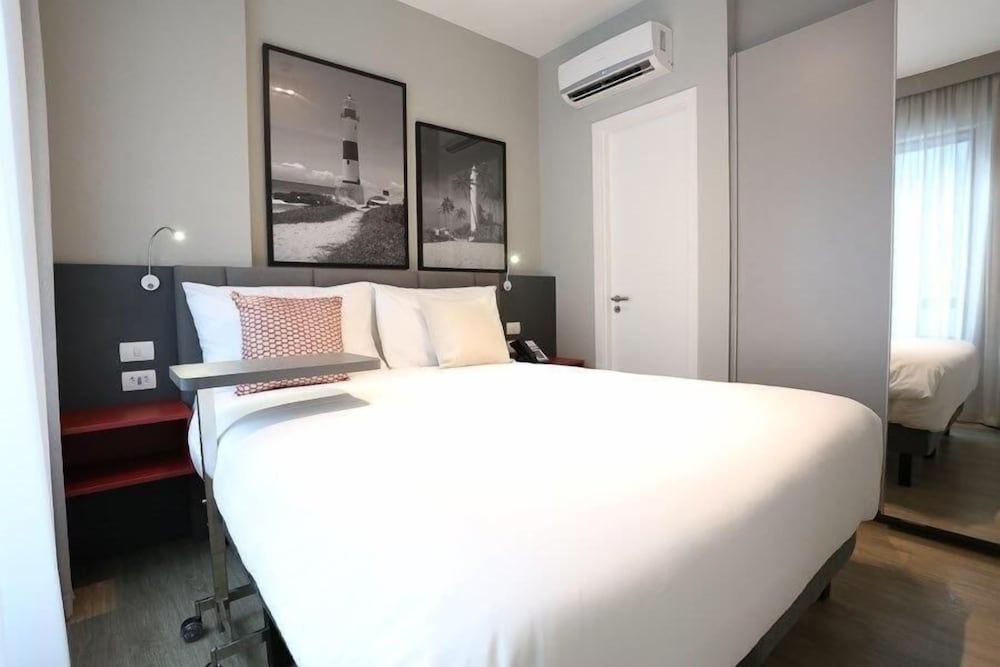 Фото Astron Suítes Mondial Salvador by Nobile