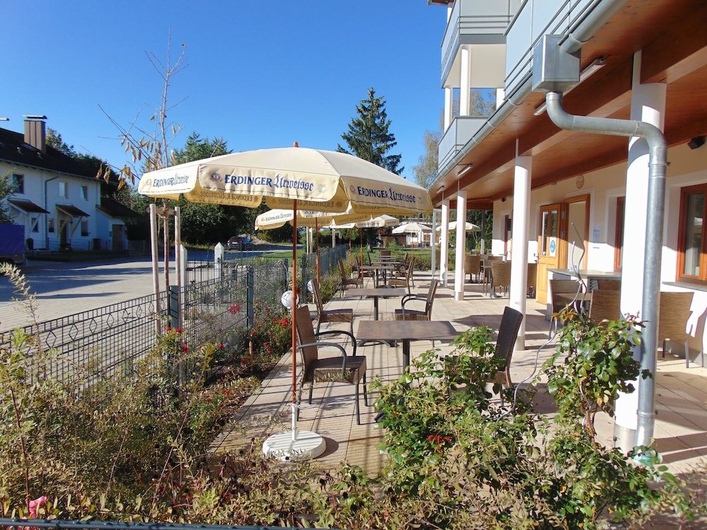 Фото Hotel Heimfeld Cafe Restaurant