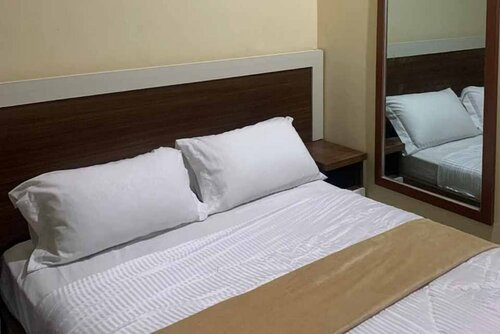 Гостиница RedDoorz @ Kampkey Tanah Hitam в Провинции Папуа