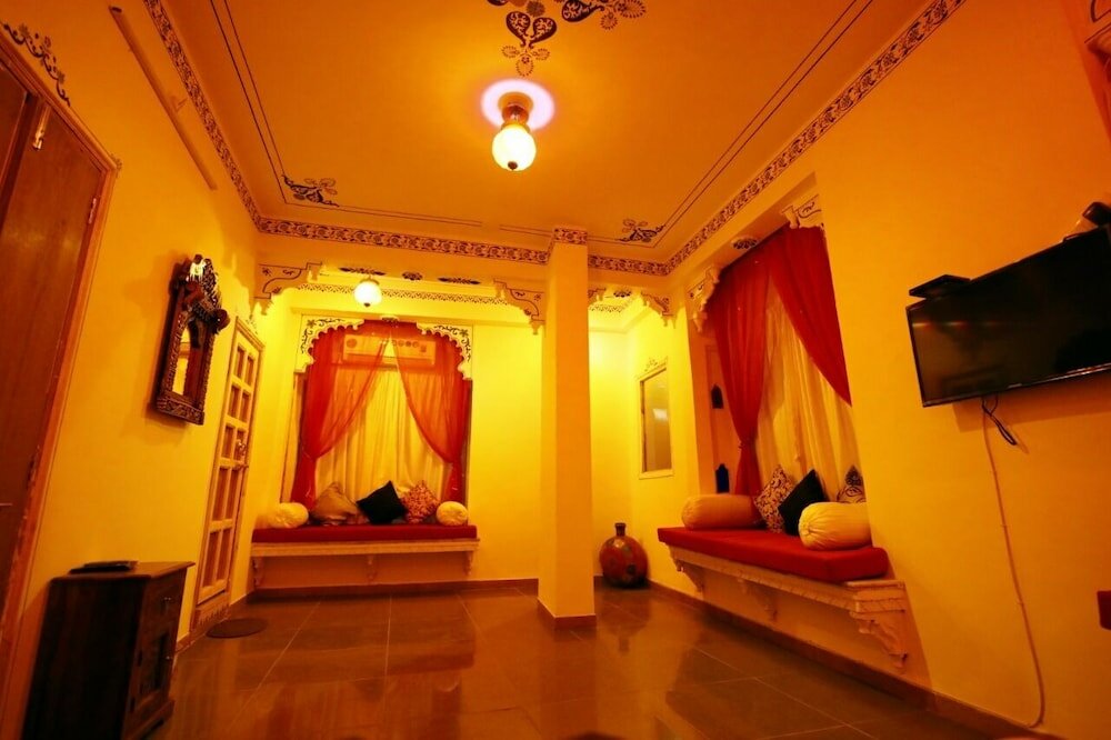 Фото Hotel Dhola Ghat Haweli