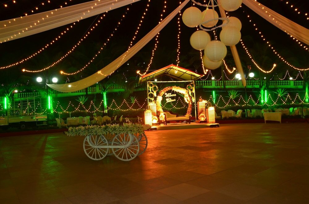 Фото Indismart Woodbourne Resort