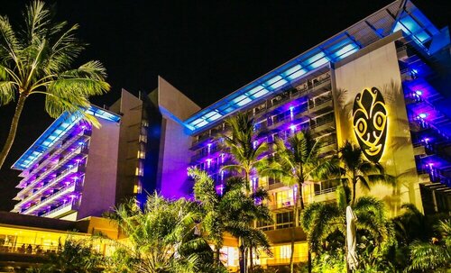 Гостиница Chateau Royal Beach Resort and SPA в Нумеа