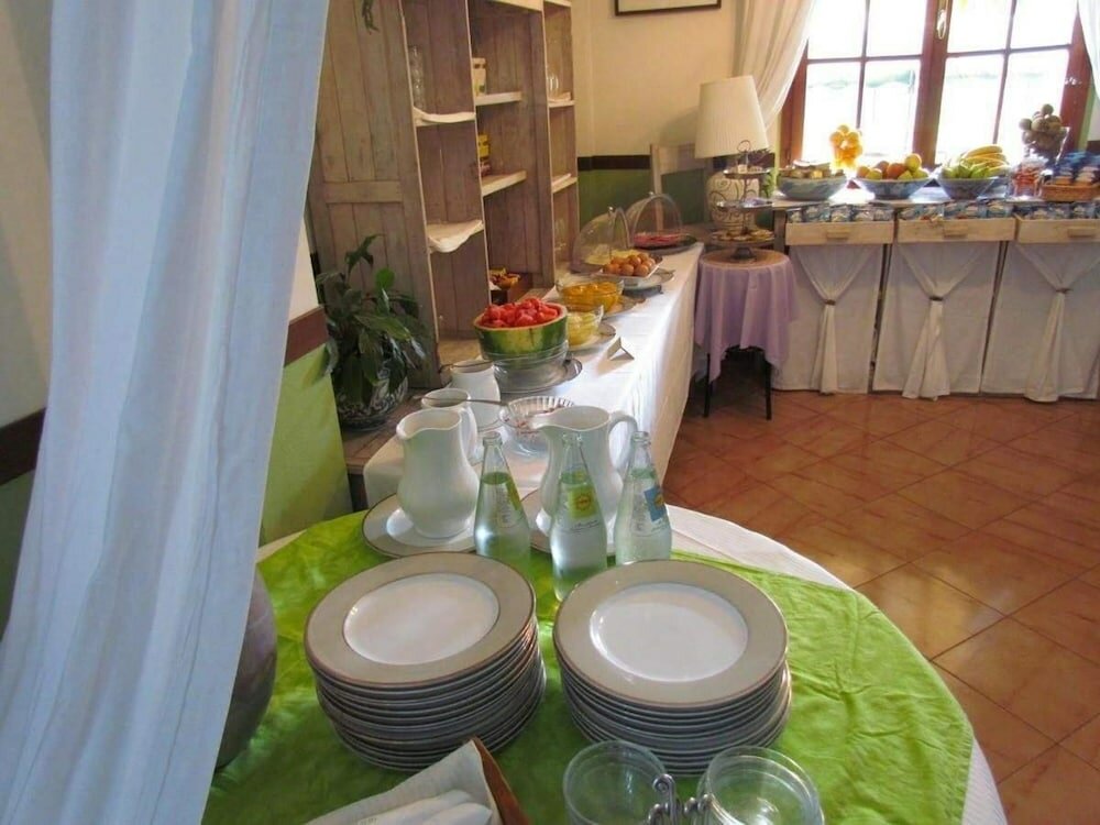 Фото Hotel Monterosso Alto