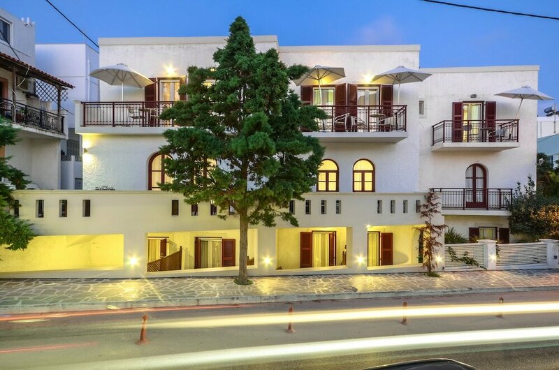 Гостиница Aeolis Boutique Hotel