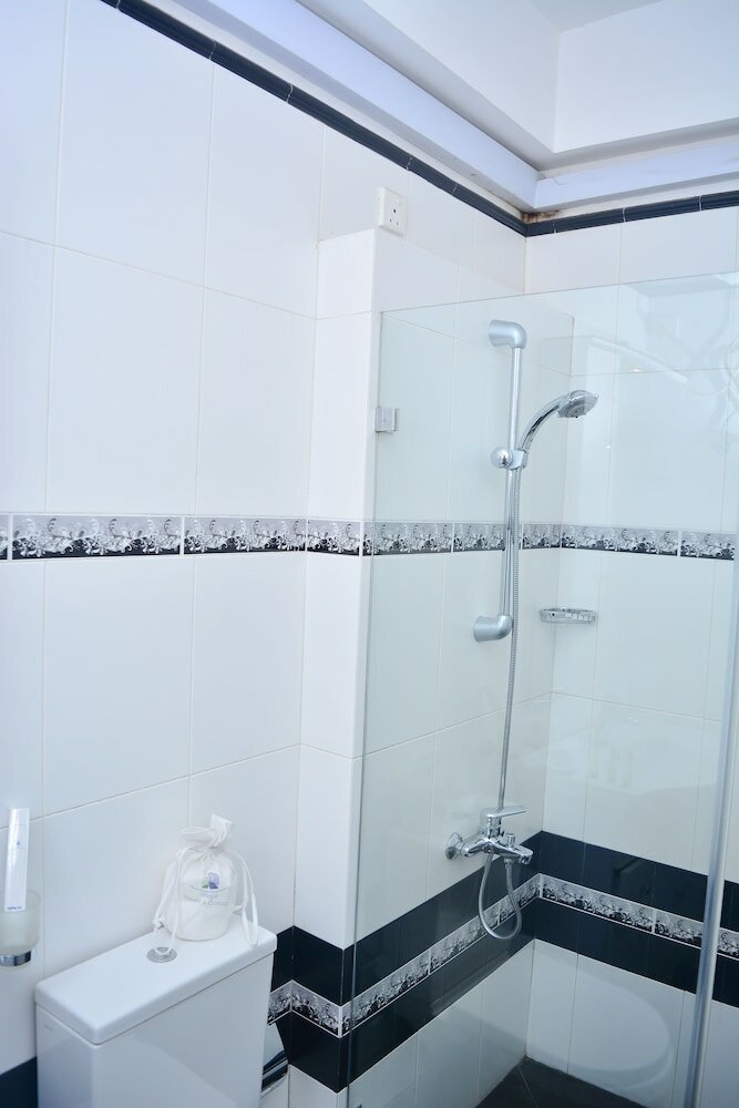 Фото Deluxe 4br Penthouse by Unique Towers