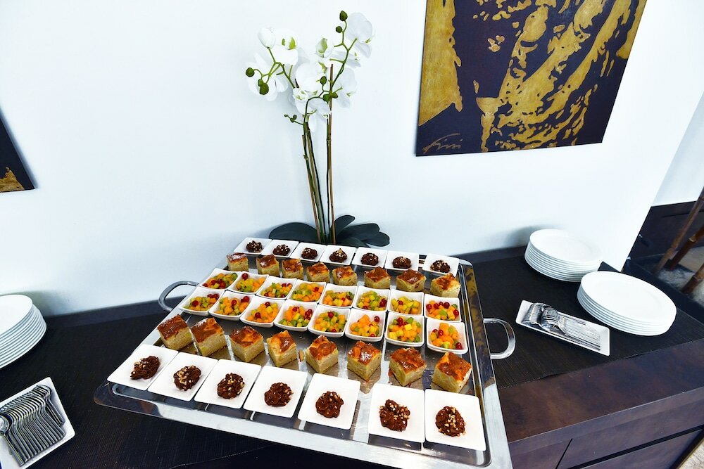 Фото Hilton Garden Inn Milan North