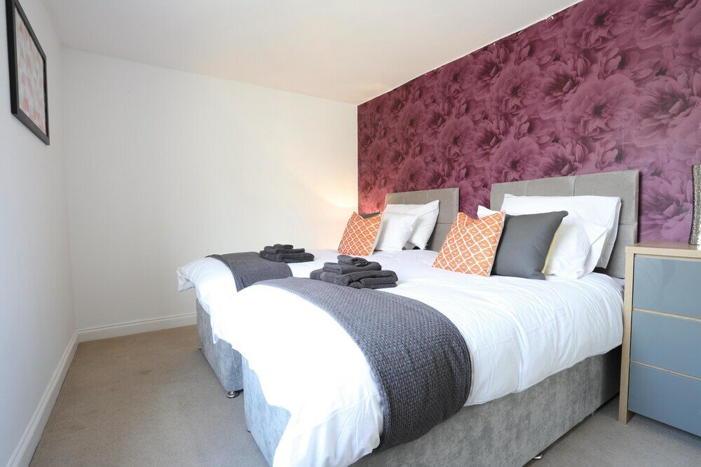 Фото Nec - Airport Short Stay