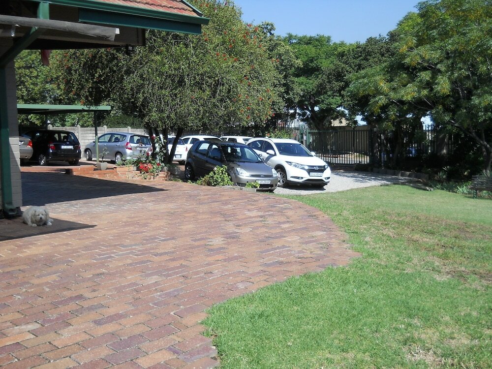 Фото The Swiss Guesthouse