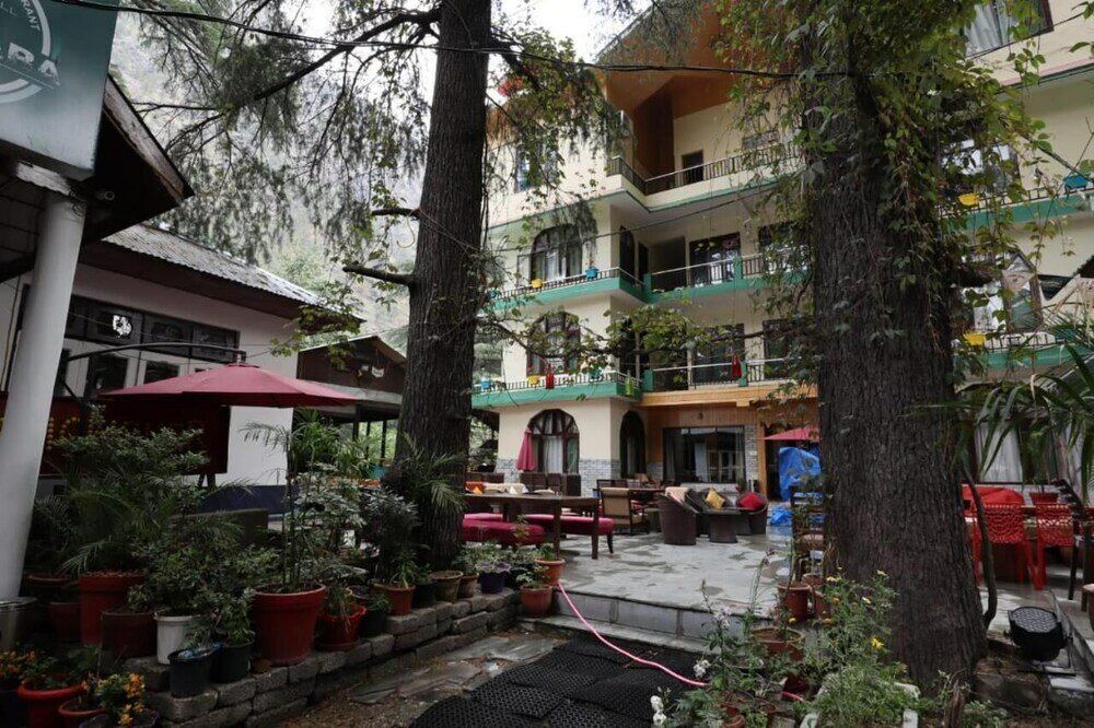 Фото The Rainbow Inn and Cafe