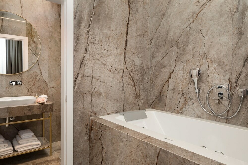 Фото Five Elements Luxury Rooms