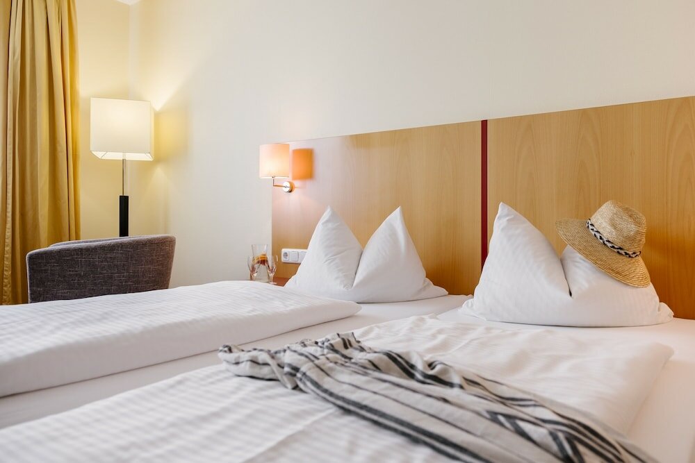 Фото Hotel Am Jungfernstieg