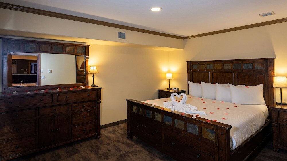 Фото Camrose Resort & Casino