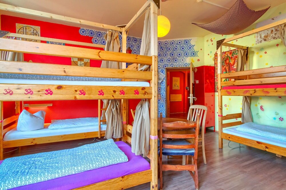 Фото Lollis Homestay - Hostel