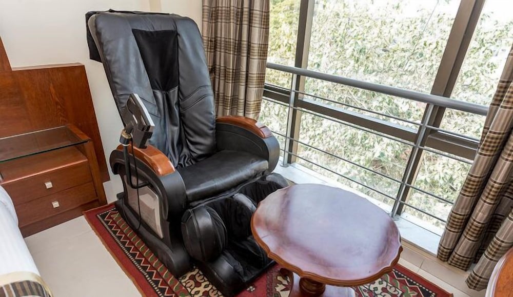 Фото Hotel Shubhangan