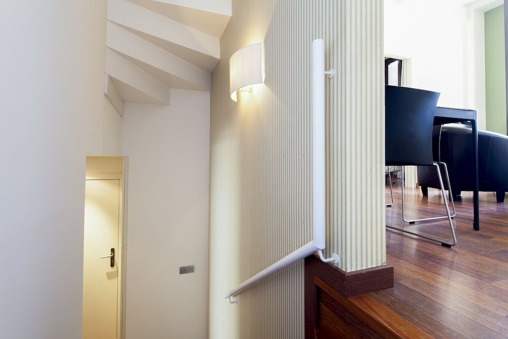 Фото Inside Barcelona Apartments Mercat