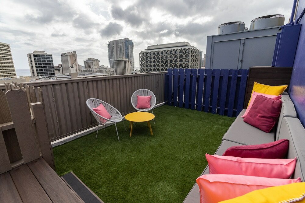 Фото Shoreline Hotel Waikiki