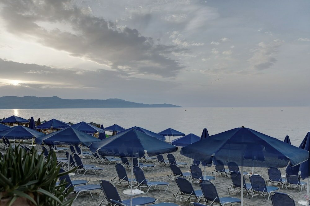 Фото Indigo Mare Hotel Apartments