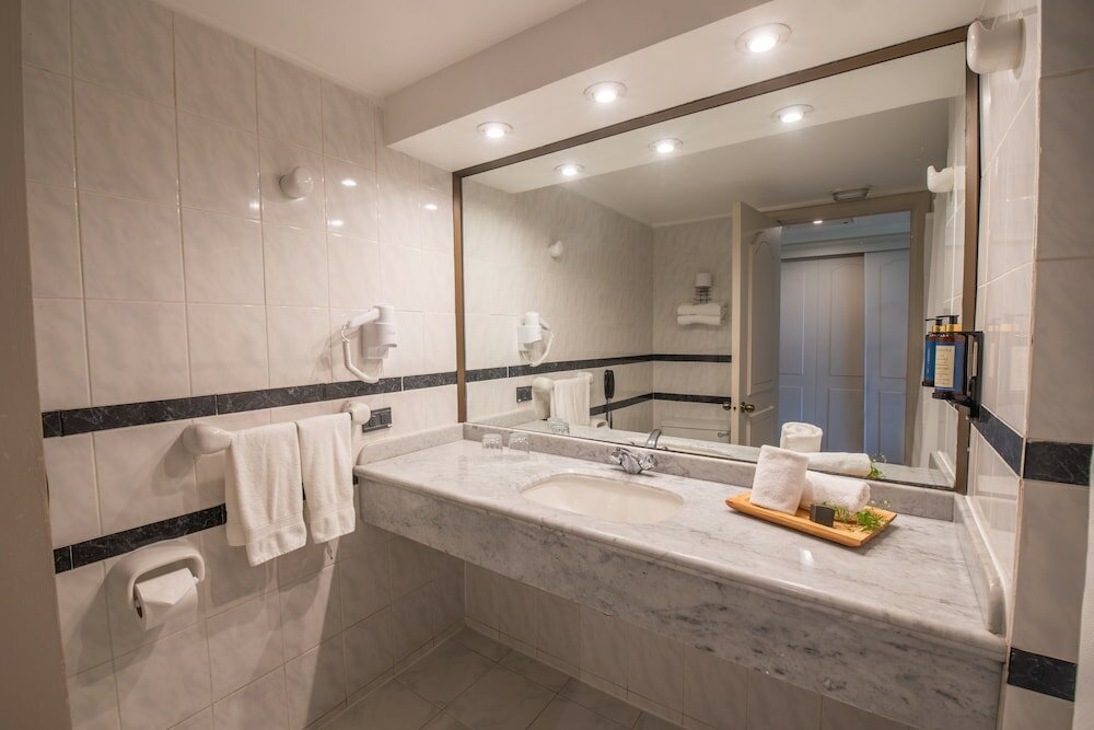 Фото Hotel Puerta del Sur