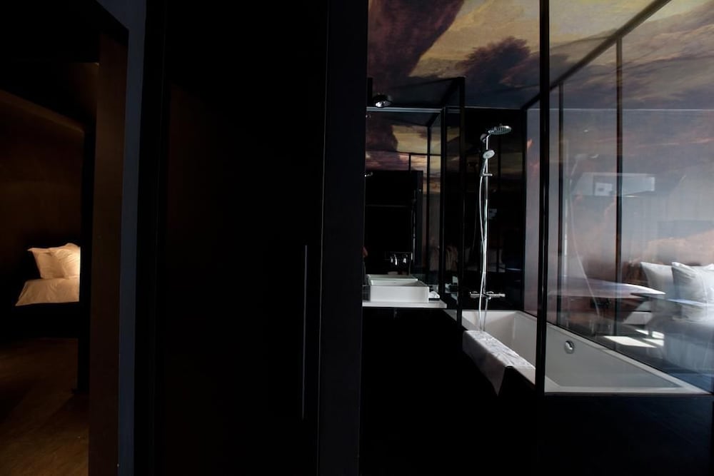 Фото HotelO Kathedral Antwerp