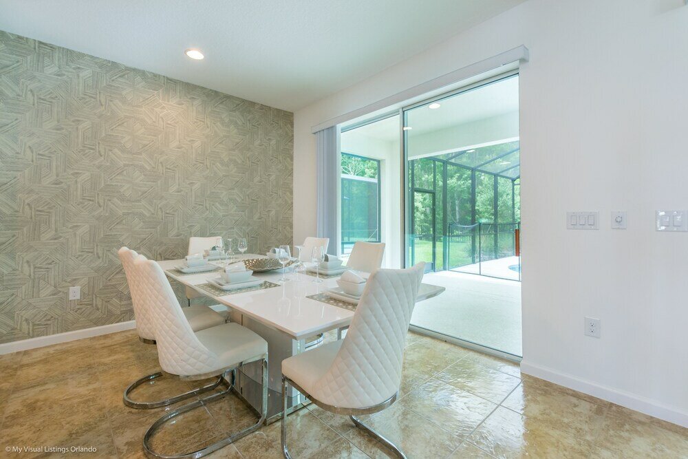 Фото 8 Bdrm 5 Bath Bella Vida Resort