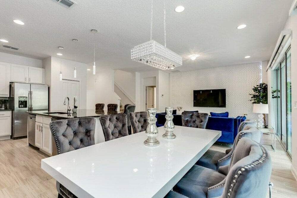 Фото 518mb New and Modern 8 Bedroom 5 Bathroom Villa