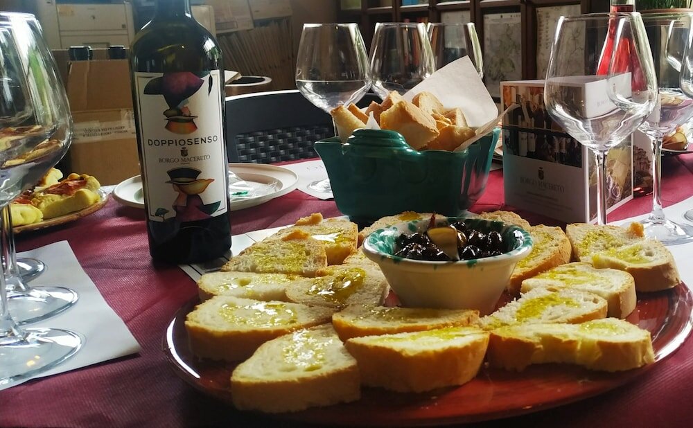 Фото Agriturismo Borgo Macereto